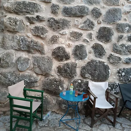 Ξενοδοχείο Pirgoiedem 4*