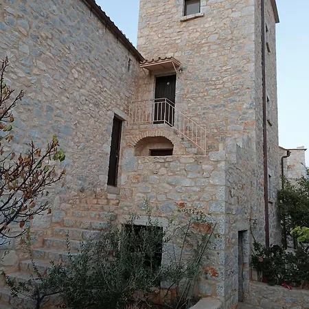 Pirgoiedem 4* Charouda